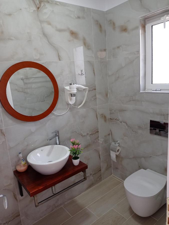 Luxury Triple Room